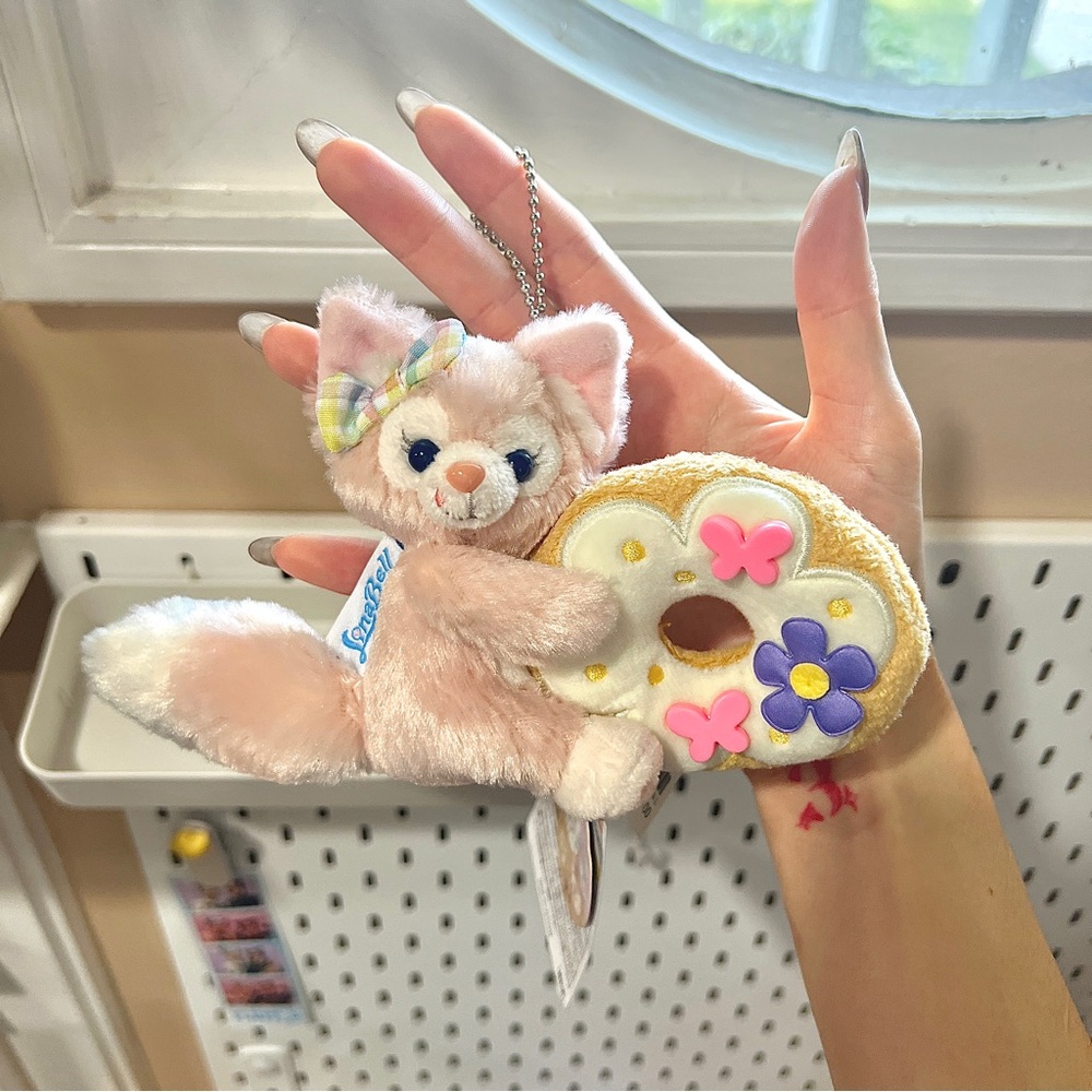 Cute Plush Cat Keychain with Donut